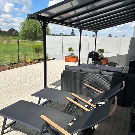 Apartman Zuzana Nesvady Экстерьер фото